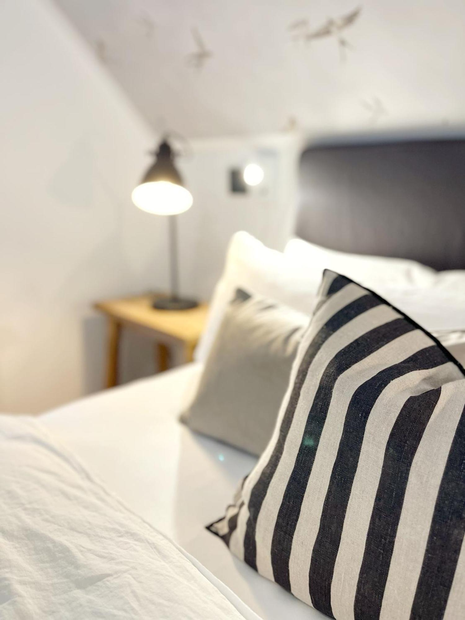 Tauberchalet I Boutique-Ferienhaus Mit Sauna, Whirlpool & Natur I 10Min Walk To Historic Old Town Rothenburg ob der Tauber Exteriör bild