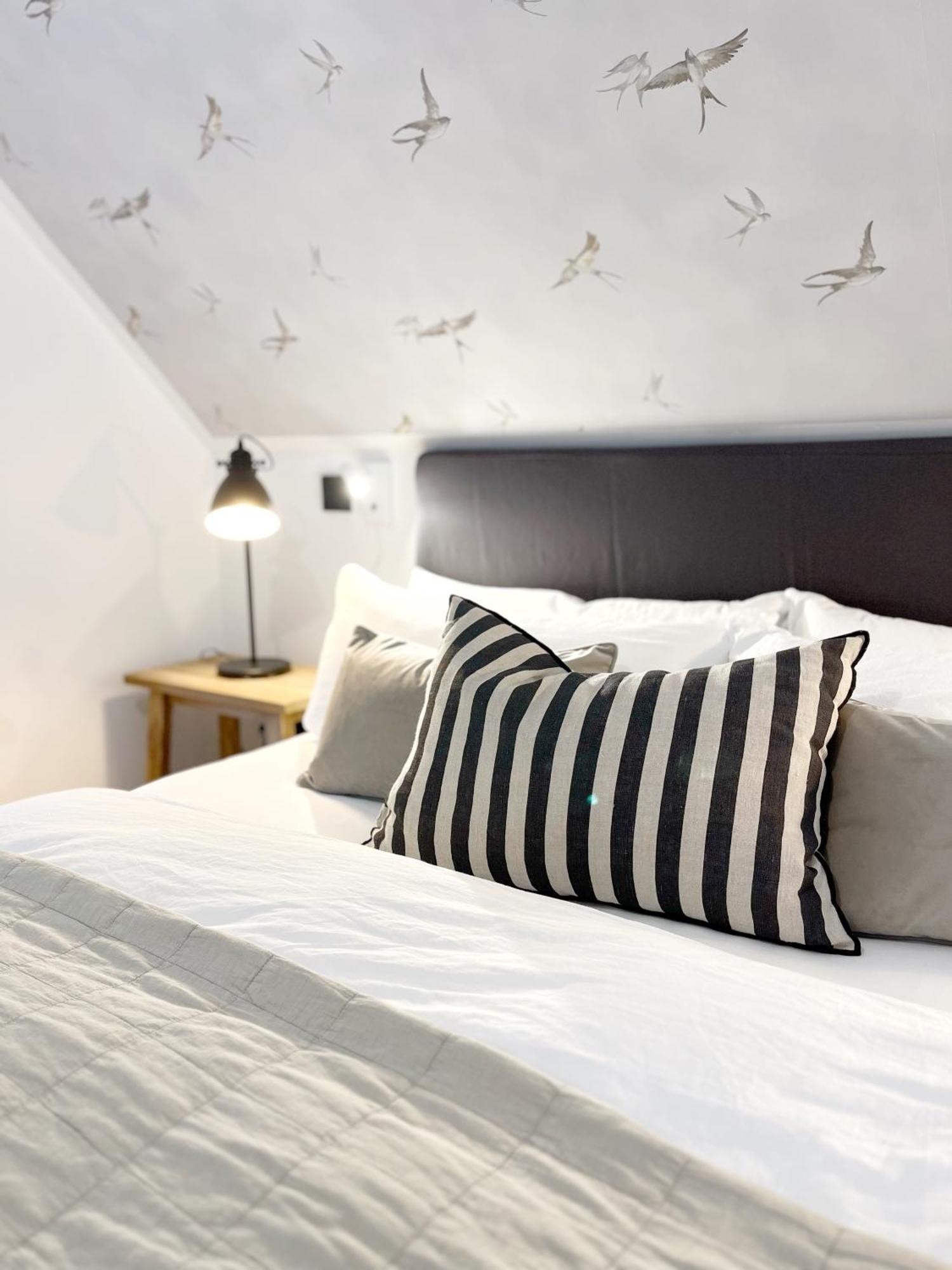 Tauberchalet I Boutique-Ferienhaus Mit Sauna, Whirlpool & Natur I 10Min Walk To Historic Old Town Rothenburg ob der Tauber Exteriör bild